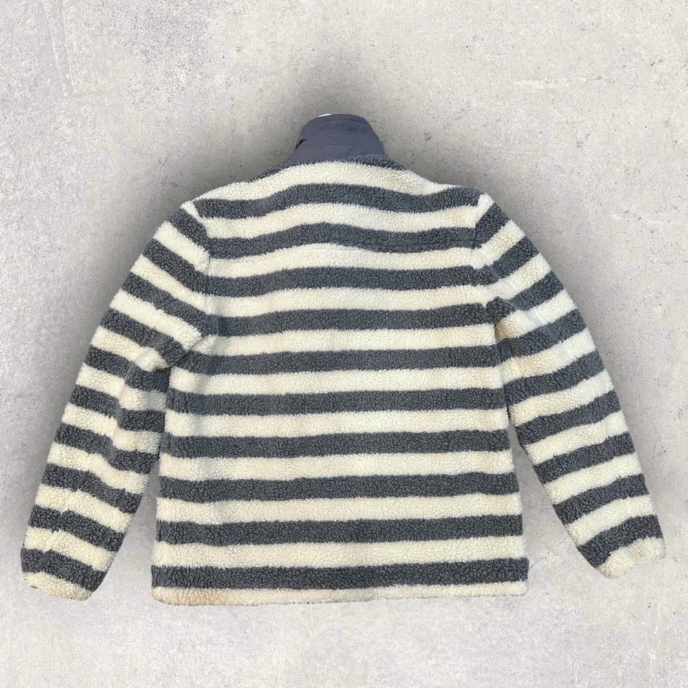 Native Youth Fleece Jacket - Picture 4 of 6